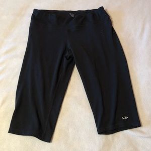 Champion Workout Capris/Shorts